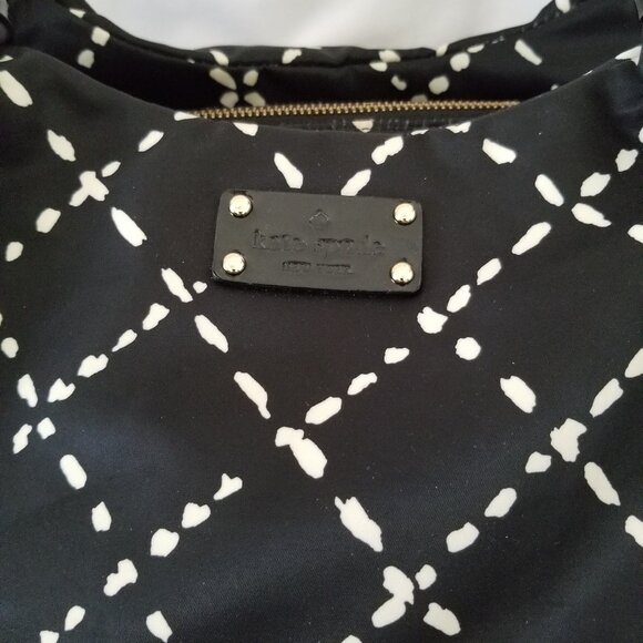 Kate Spade Sew Be It Stevie Black & White Nylon Shoulder or Diaper Baby Bag - Picture 2 of 16